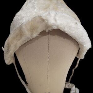 Elegant White Faux Fur Women's Hat